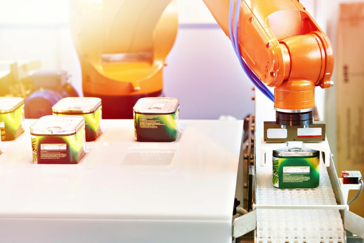 Ứng dụng AI và Machine Learning trong ngành công nghiệp sản xuất thực phẩm