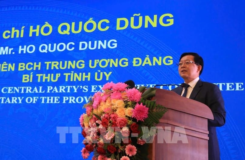 Ho Quoc Dung, trưởng Đảng GIA LAI, phát biểu tại một hội nghị đầu tư và xúc tiến thương mại ở tỉnh vào ngày 29 tháng 8 năm 2025. Hình ảnh lịch sự của Cổng thông tin của chính phủ.