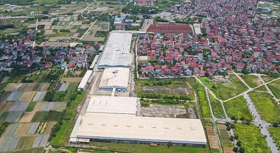 Nhà máy tự động Xuan Kien ở xã Phuc Thinh, Hà Nội. Hình ảnh lịch sự của báo DAU TU (Đầu tư).
