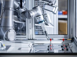 Xem tự động hóa trình diễn trực tiếp tại MachineBuilding.Live