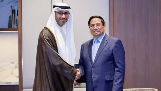 Thủ tướng Việt Nam Khuyến Khích Kuwait Petroleum Mở Rộng Nhà Máy Lọc Dầu Nghi Sơn và Xây Dựng Kho Chứa Nhiên Liệu Ngoại Quan