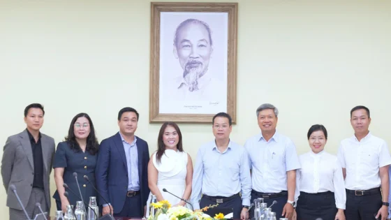 Sembcorp quan tâm đầu tư vào khu thương mại tự do và hạ tầng số tại Đà Nẵng